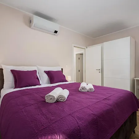 Apartment Am-porec *